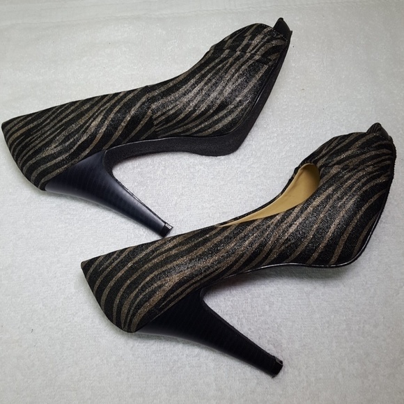MADDEN GIRL Dark Gold & Black Striped Heels Party Special Event, size 9 - Picture 7 of 8